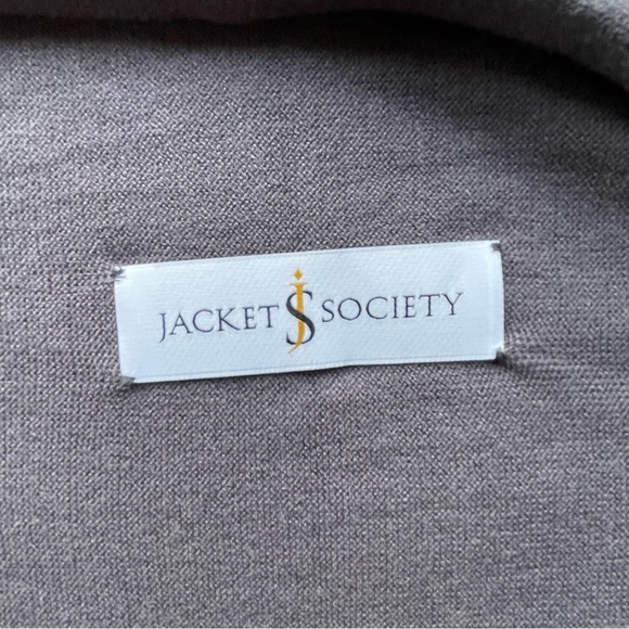 NWOT Jacket Society Lightweight Shrug Cardigan With Fringe - Picture 9 of 11